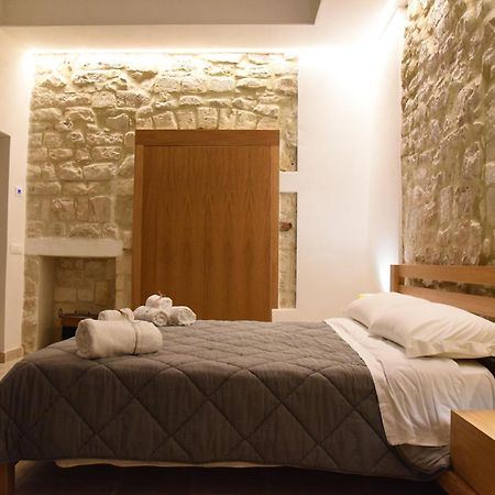 בארי Altemura Suites מראה חיצוני תמונה